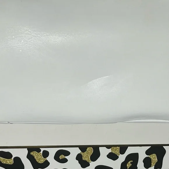 Guess White Quilted Tote with Silver Accent NWT - Picture 6 of 10